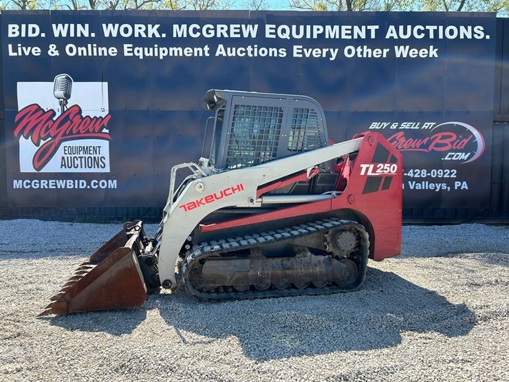 takeuchi-tl250-image-1