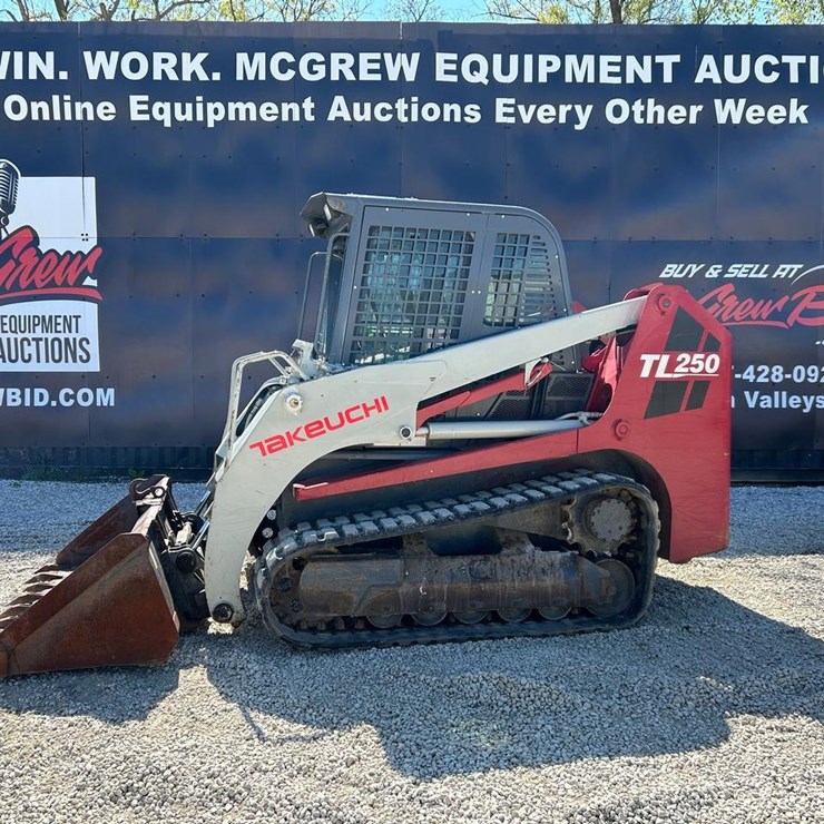 TAKEUCHI TL250