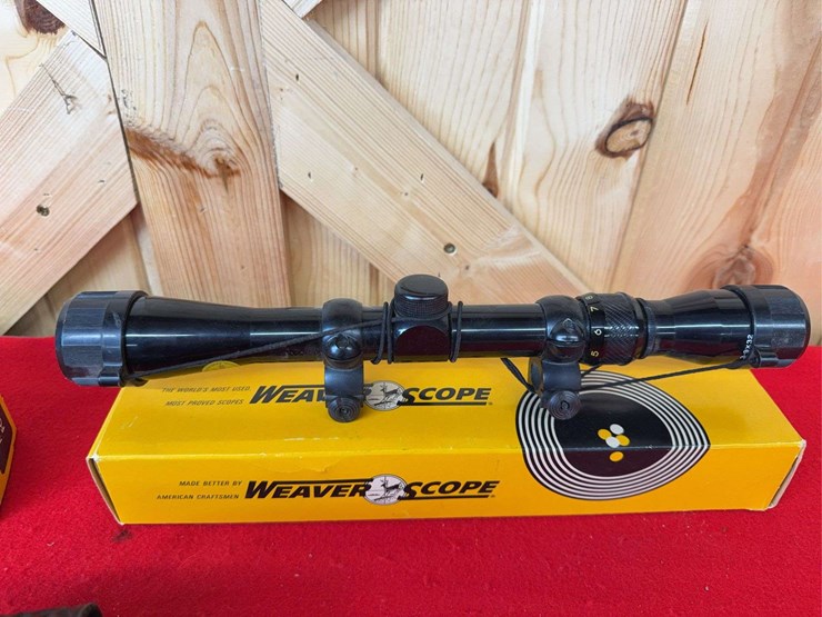 gun-scopes-and-speed-loader-with-holster-image-2