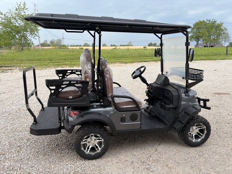 #300-•-unused-2026-sdlgc80-electric-golf-cart-image-3
