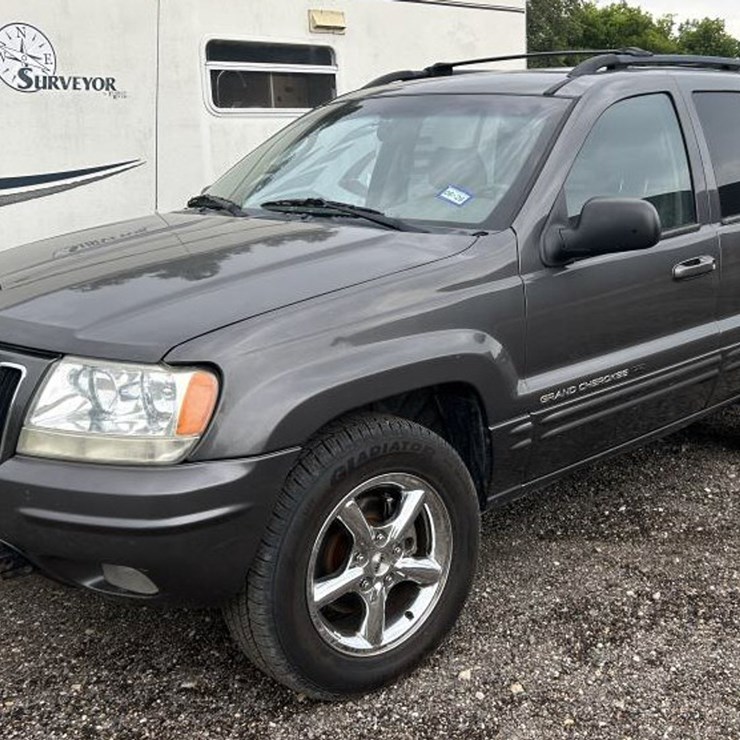 2002 JEEP GRAND CHEROKEE