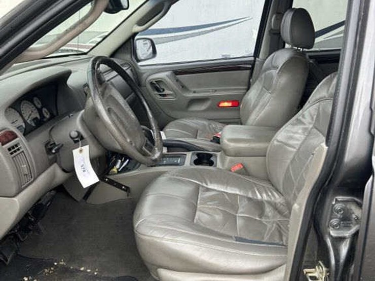 2002-jeep-grand-cherokee-image-13