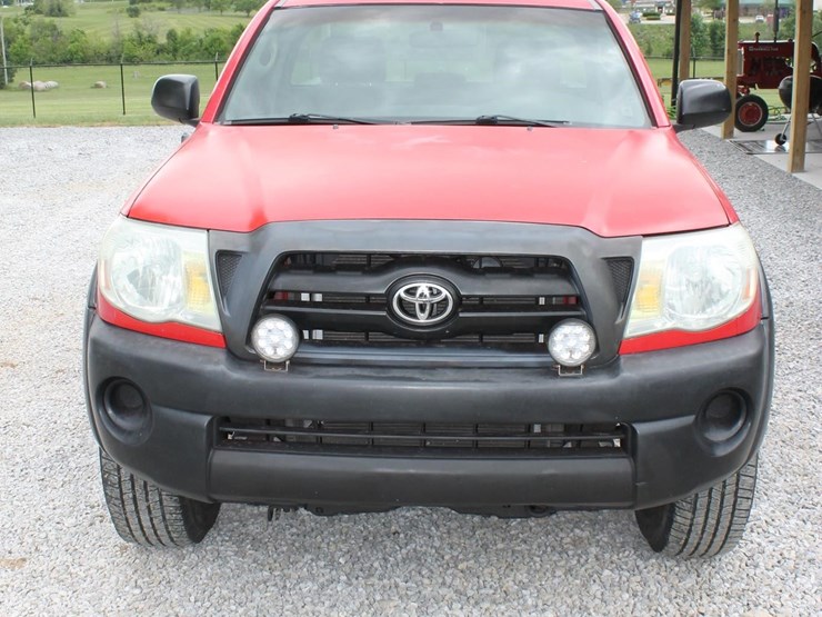 2005-toyota-tacoma-image-7