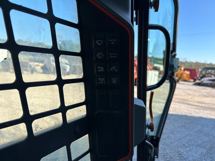 2023-bobcat-t66-image-26