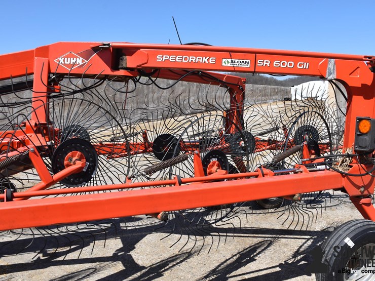 2015-kuhn-sr600-image-18