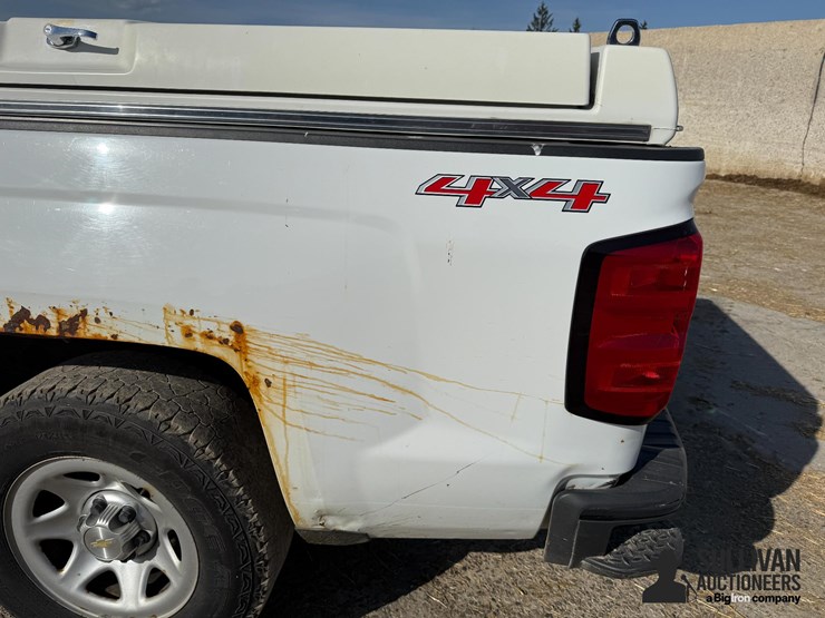 2015-chevrolet-1500-image-17