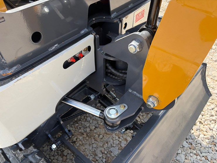 #149-•-unused-2026-sdlanch-me20-diesel-mini-excavator-image-8