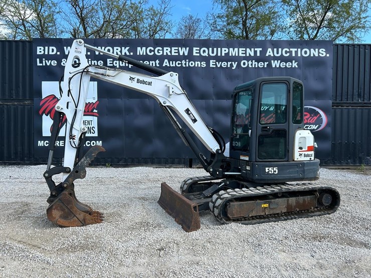 2016-bobcat-e55-image-1