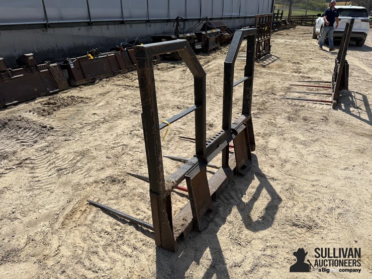 4-prong-bale-spear-image-6