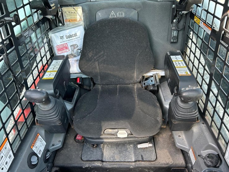 2023-bobcat-s770-image-18