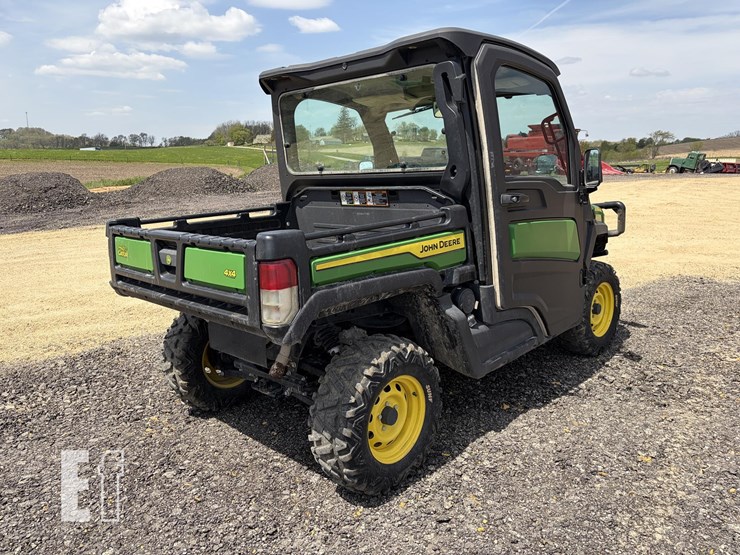 john-deere-gator-xuv-835m-image-3