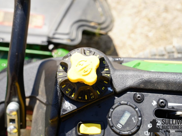 john-deere-z915e-image-15