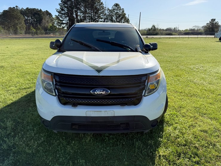 2013-ford-explorer-image-9