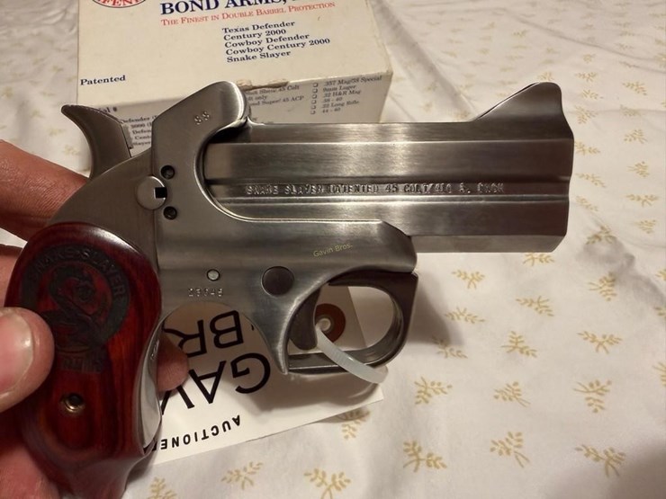 bond-arms-snake-slayer-45-colt/410ga-pistol-image-2