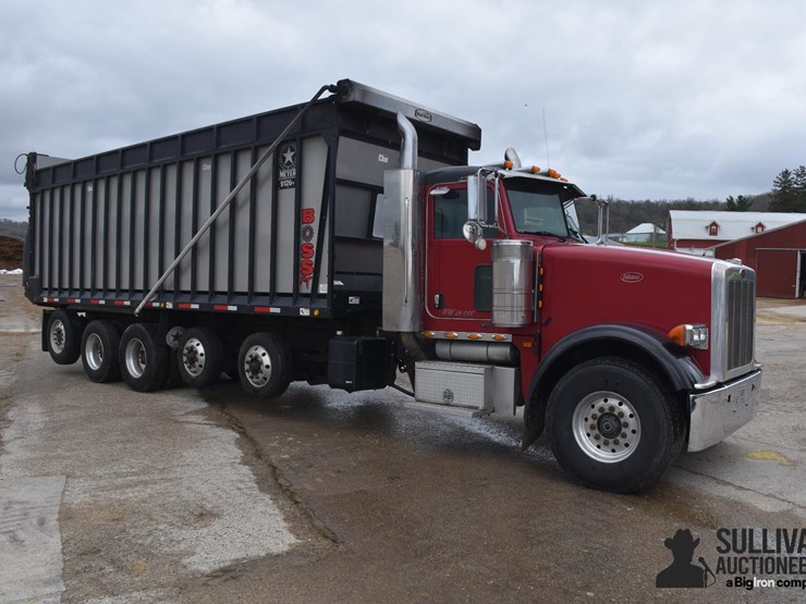 2011-peterbilt-367-image-3