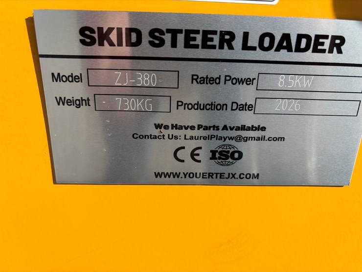 #204-•-unused-2026-zjg-zj-380-mini-skid-steer-loader-image-8