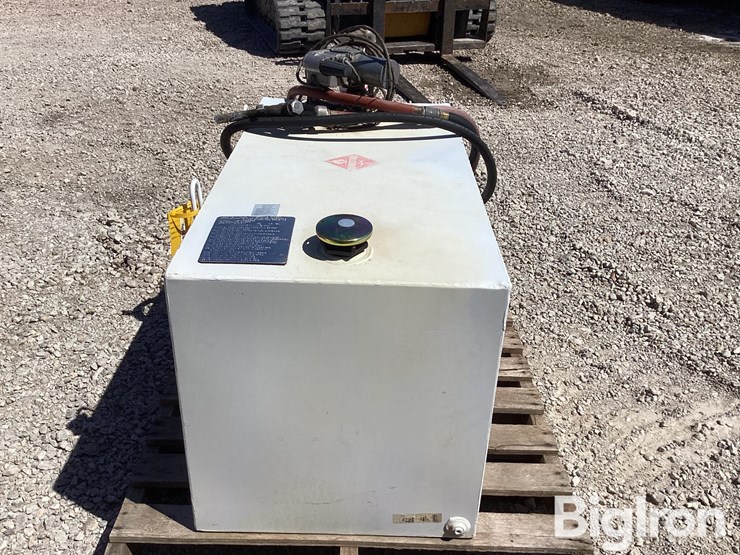 delta-100-gal-portable-fuel-tank-w/-pump-image-4