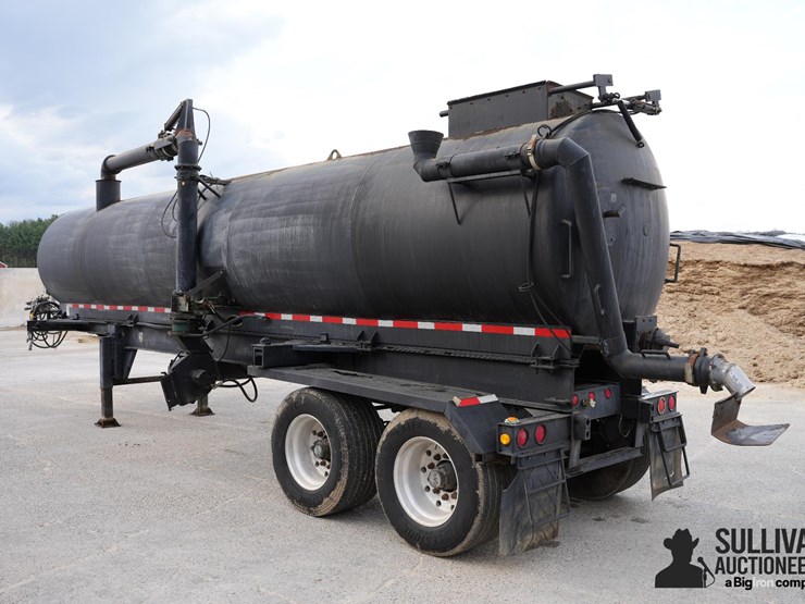 2002-garden-state-32.5'-t/a-liquid-manure-trailer-w/n-tech-5000-tank-image-7