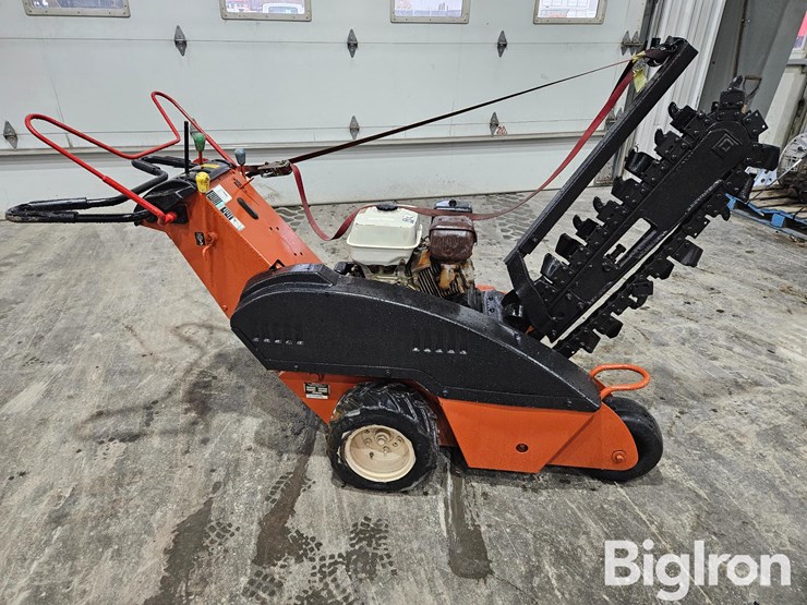 ditch-witch-1230h-image-4