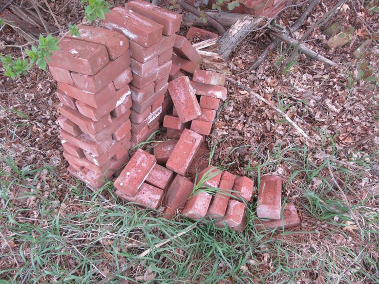 #9584-•-antique-bricks-image-2