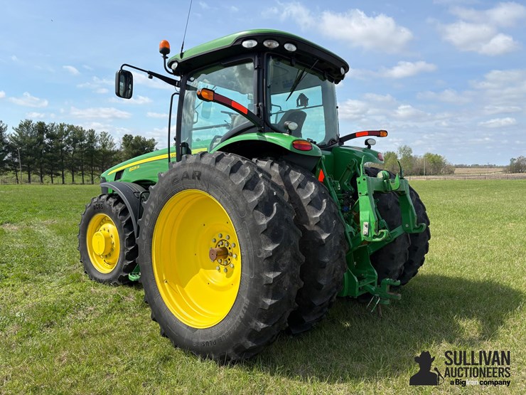 2010-john-deere-8225r-image-7