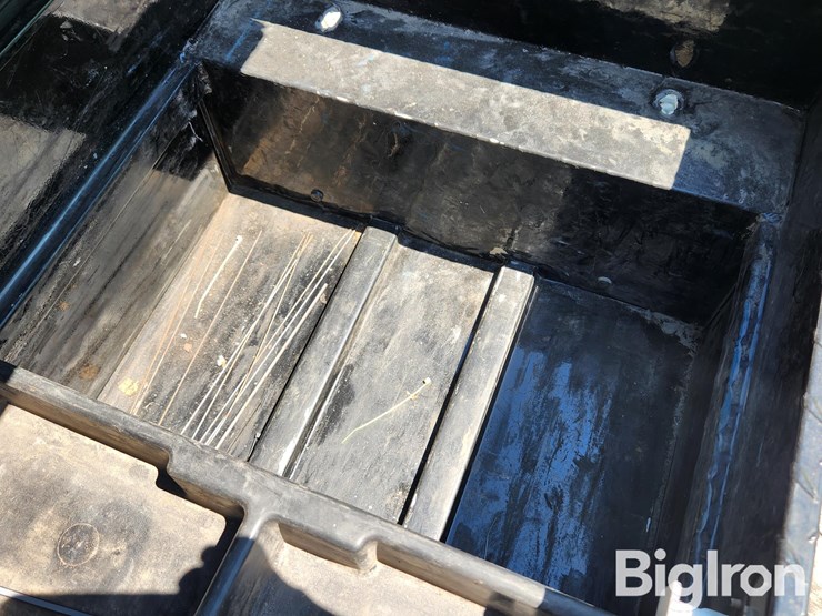 truck-bed-toolbox-image-10
