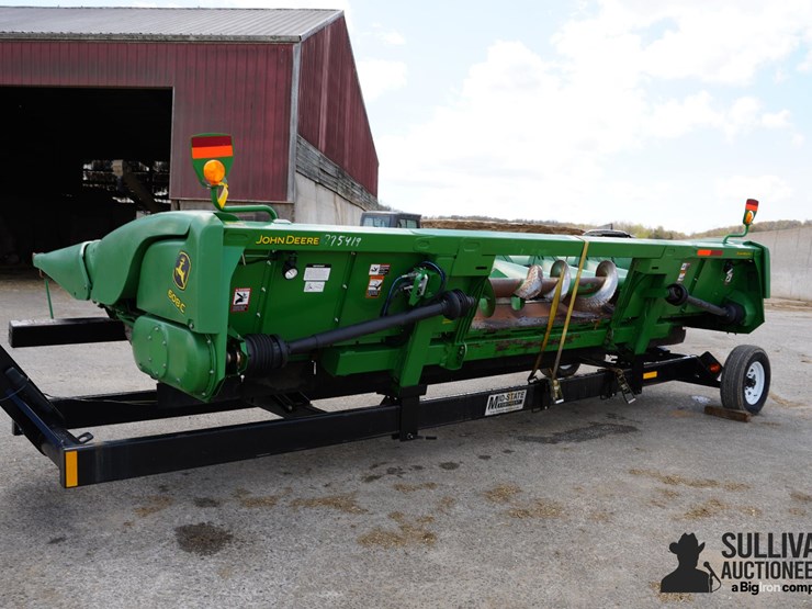 2014-john-deere-608c-stalkmaster-image-7