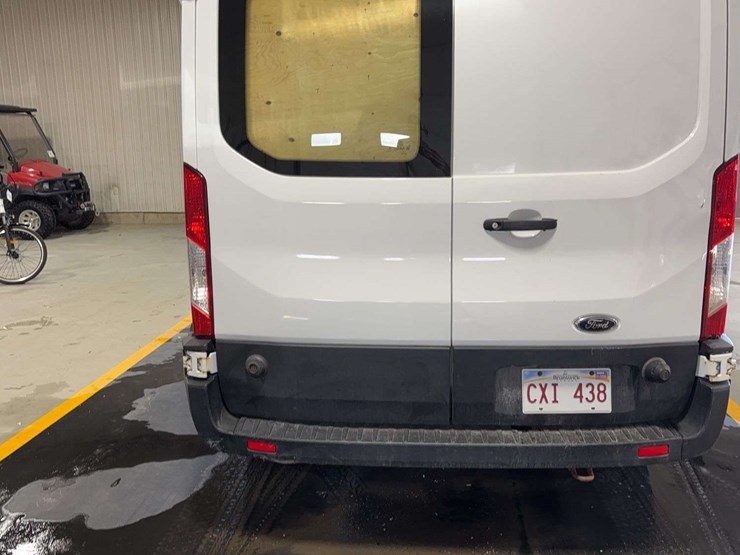 2019-ford-transit-image-25