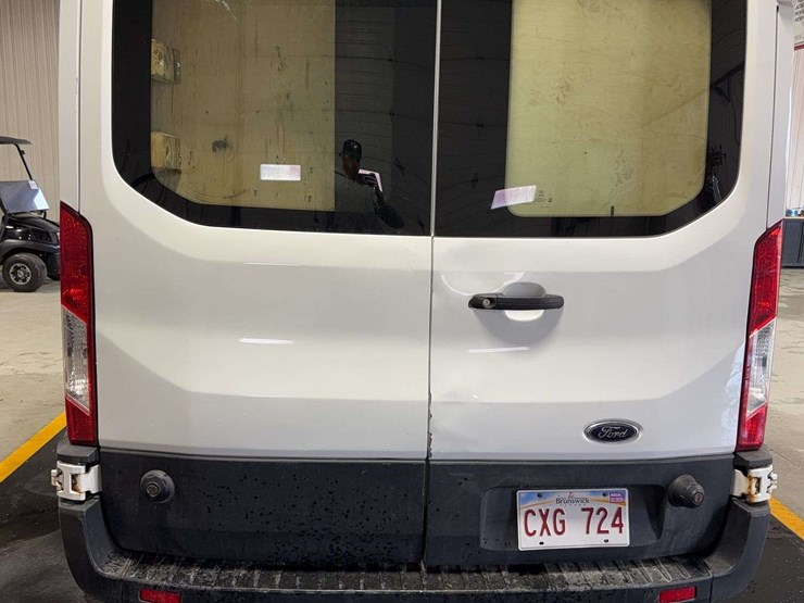 2020-ford-transit-image-26