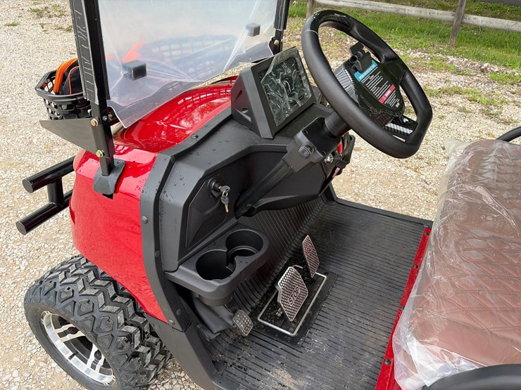 #304-•-unused-2026-sdlgc80-electric-golf-cart-image-7