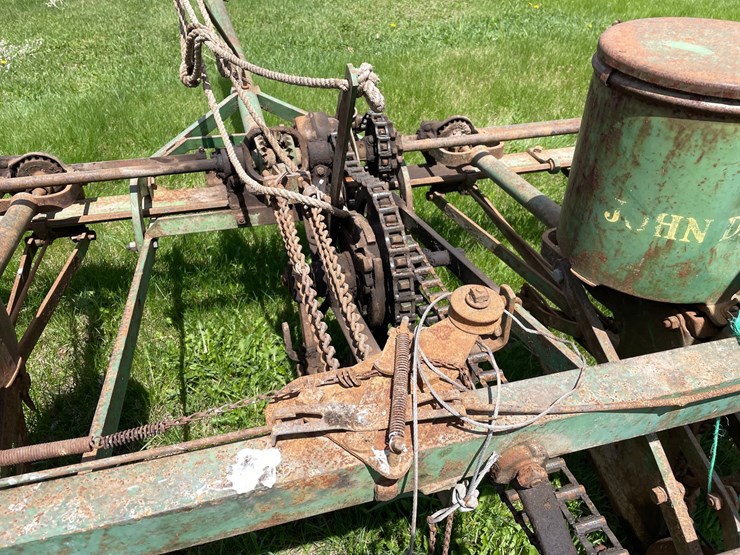 john-deere-490-image-23