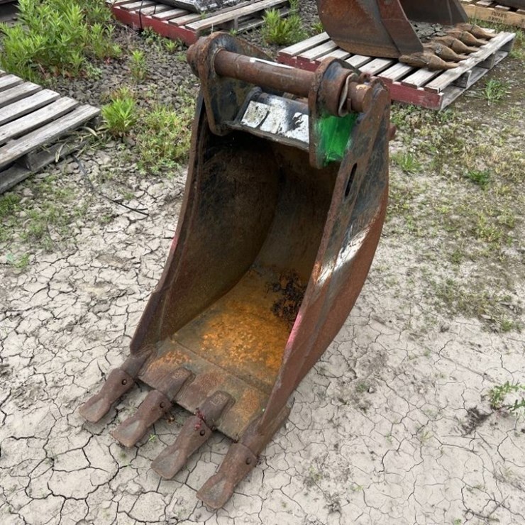 CATERPILLAR 18
