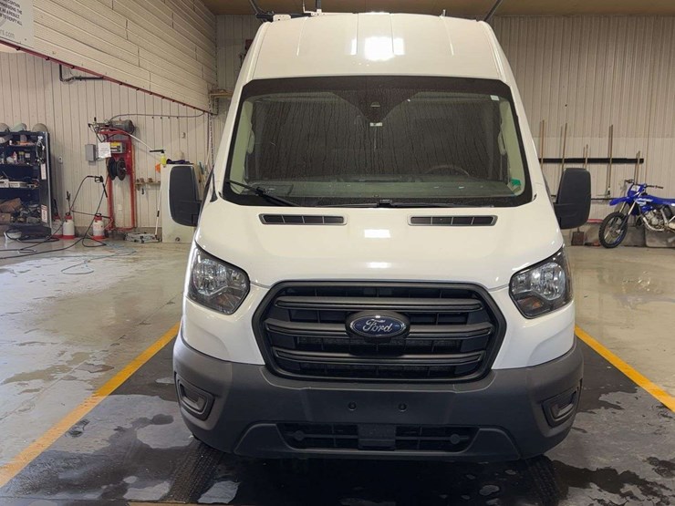2020-ford-transit-image-8