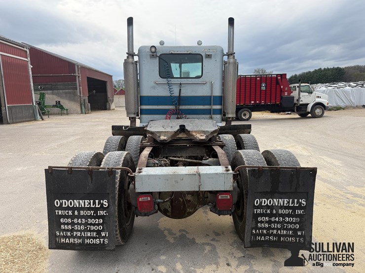 1998-peterbilt-378-image-6