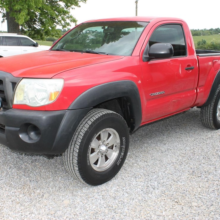 2005 TOYOTA TACOMA