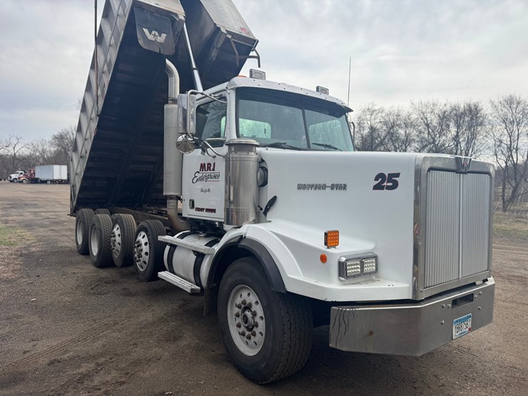 #204-•-1999-western-star-dump-truck-(has-mn-title)-(ham-lake,-mn)-image-8