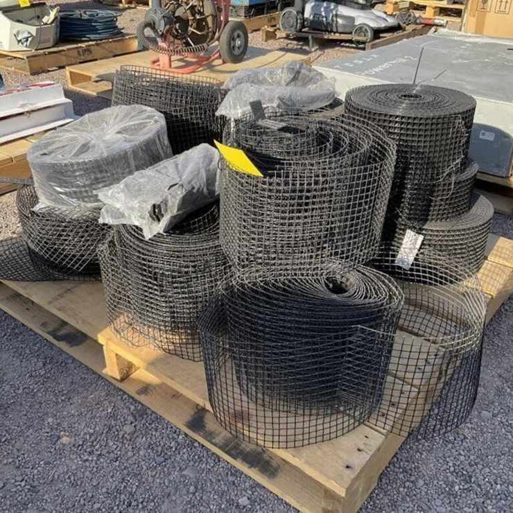 PALLET OF ASST WIRE MESH