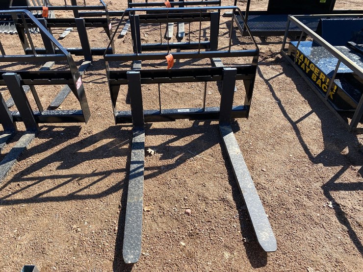 #4075-•-kivel-3,500-lbs.-pallet-fork-attachment-(mosinee,-wi)-image-2