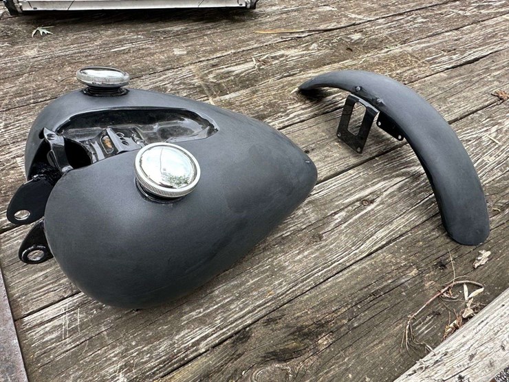 1987-harley-davidson-sportster-883-1987-harley-davidson-883---parts-included,-windshield,-tank-and-oem-petcock,-misc.-image-11