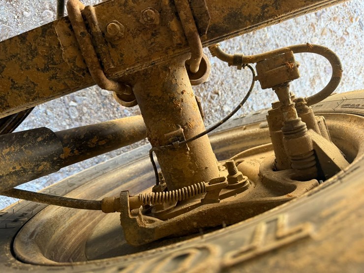 2010-ford-f150-image-19