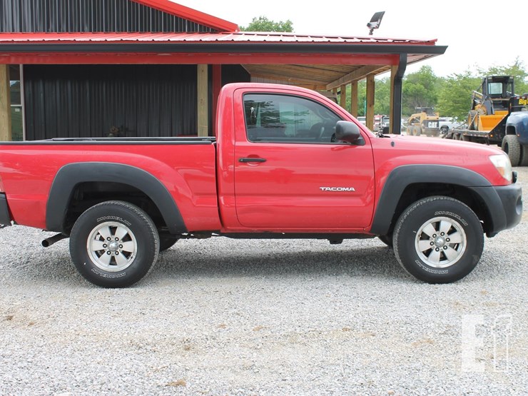2005-toyota-tacoma-image-5