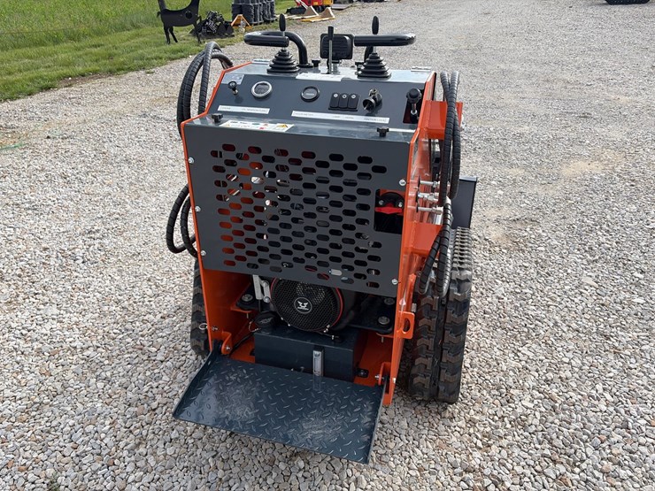 #212-•-unused-2026-ats-t460-mini-skid-steer-loader-image-2