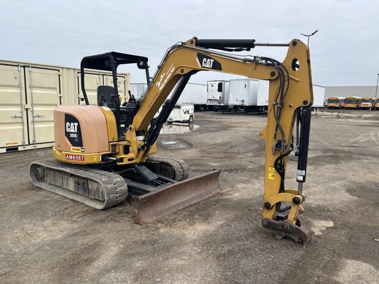 2015-caterpillar-305e2-cr-image-2