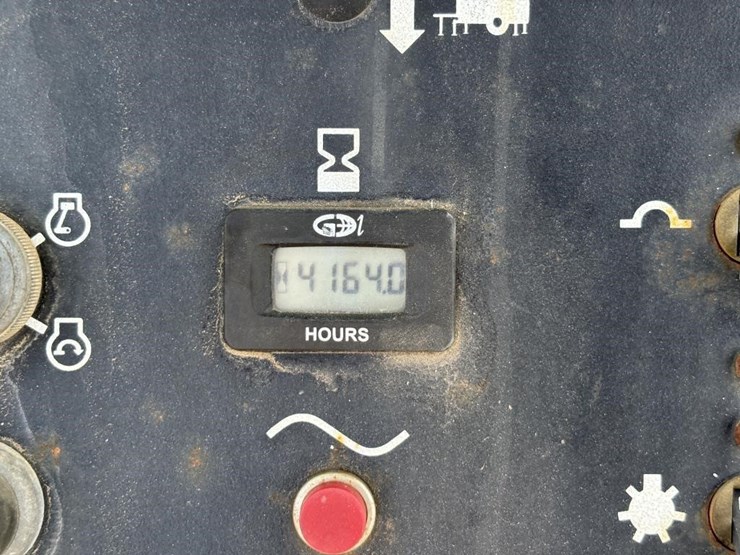 2016-terex-rl4-image-23