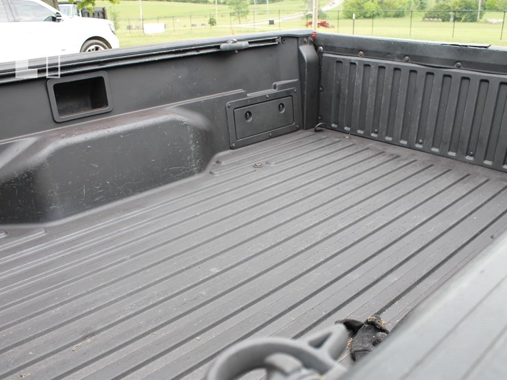 2005-toyota-tacoma-image-10