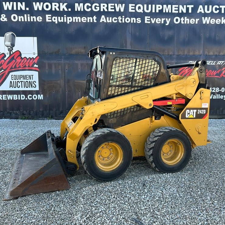 2019 CATERPILLAR 242D