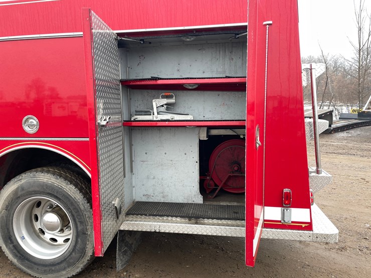 1991-peterbilt-377-image-21