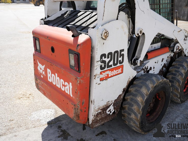 2007-bobcat-s205-image-20