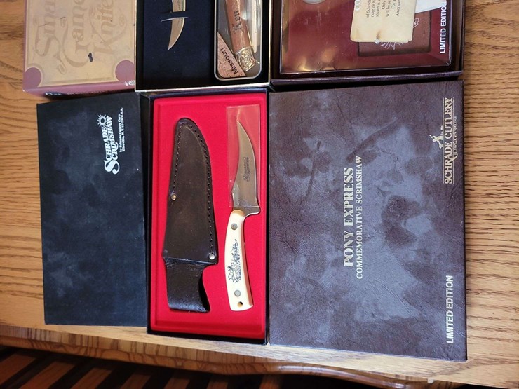 collection-of-commemorative-pocket-and-fixed-blade-knives-image-6