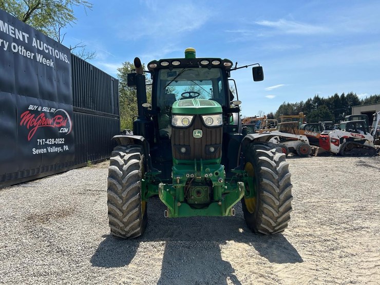 2018-john-deere-6215r-image-7